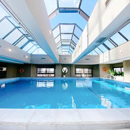 Libertador Hotel Buenos Aires Extérieur photo The swimming pool